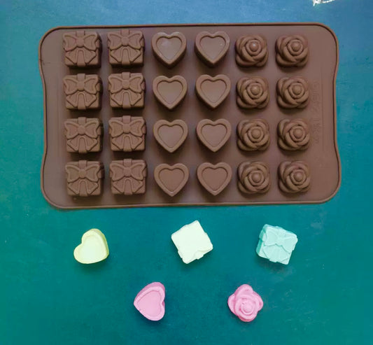 Gift box , heart and roses chocolate mould / cake pop mould / cake popsicles mould.